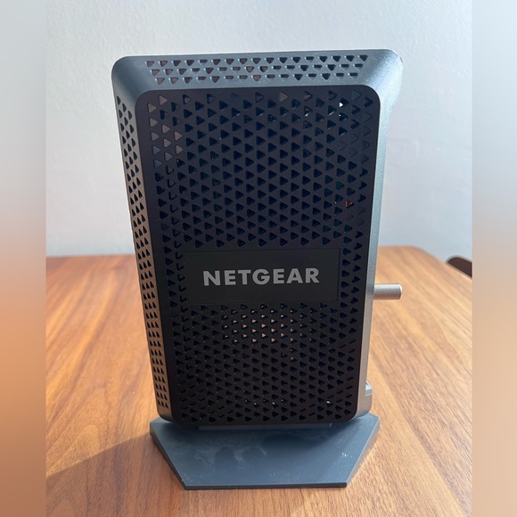 Netgear Cable Modem. Model: CM1000v2 - Picture 3 of 5